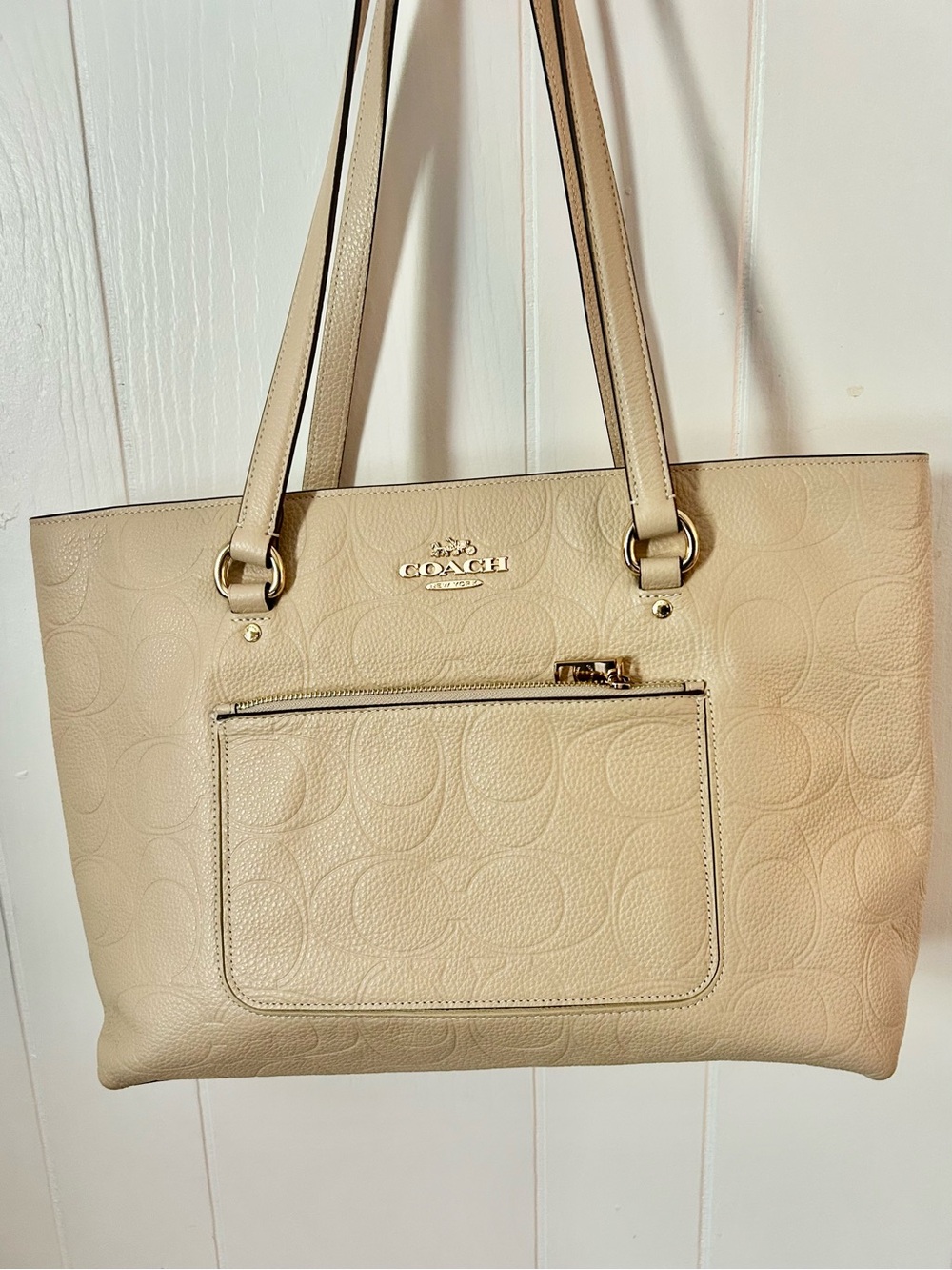 Coach Station Tote in Oat